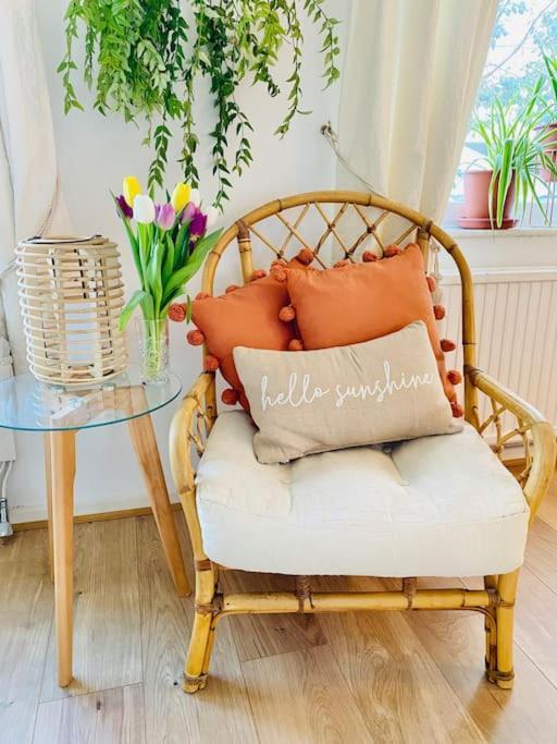 The Barefoot Bungalow In Picturesque Prestatyn Buitenkant foto