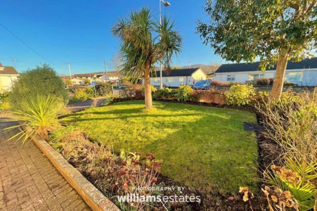 The Barefoot Bungalow In Picturesque Prestatyn Buitenkant foto
